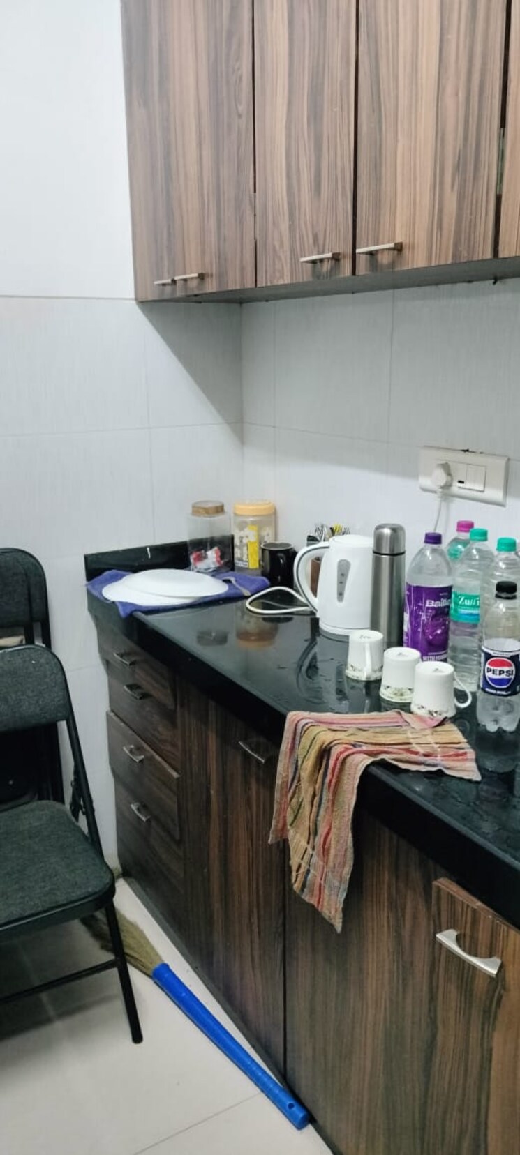 Team Area, santacruz east Commercial Office Space 550 Sq.Ft. In Santacruz East Mumbai 7869181