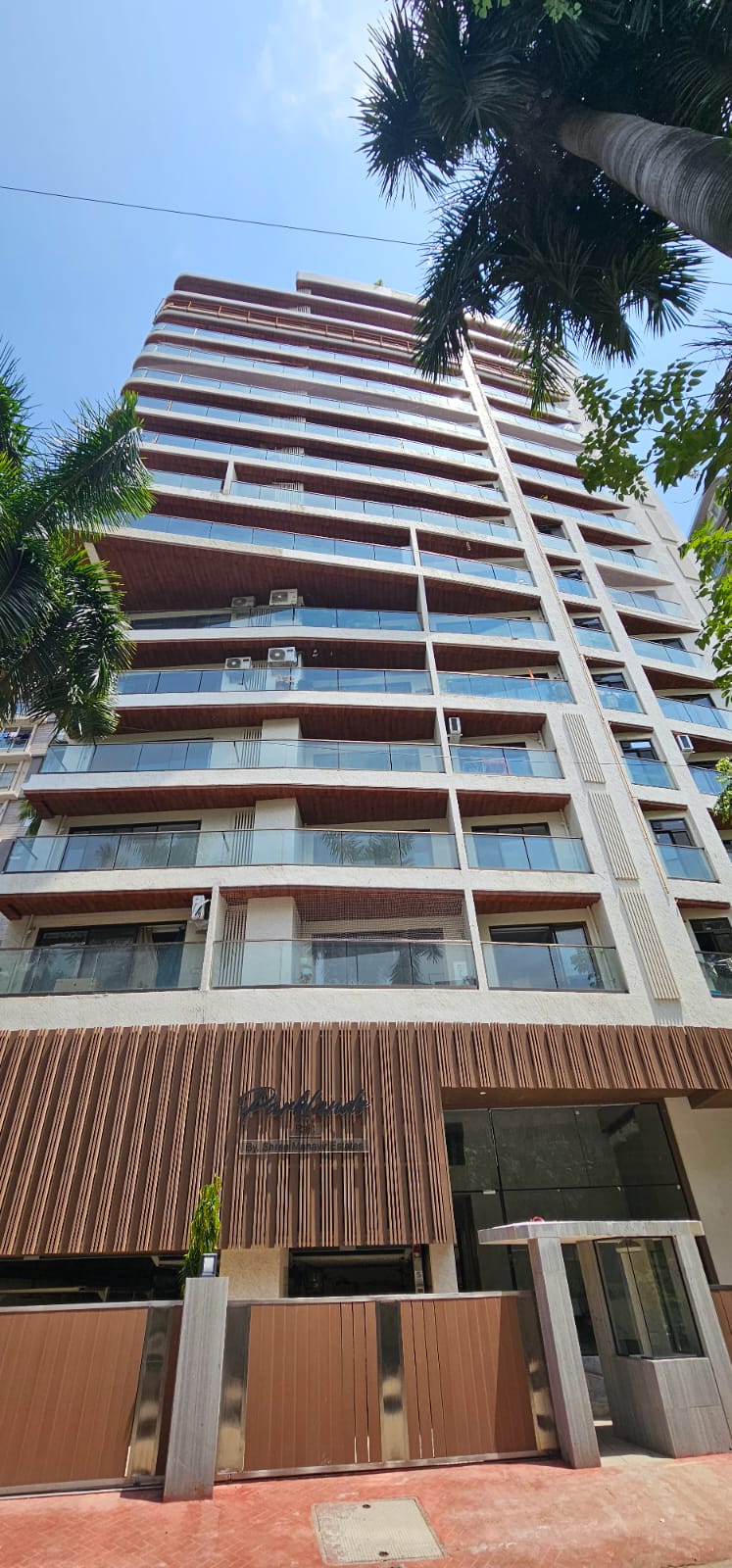 4 BHK Apartment For Resale in Rajit Apartment Juhu Mumbai  7869190