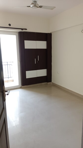 3 BHK Apartment For Rent in Sethi Max Royale Sector 76 Noida  7869234