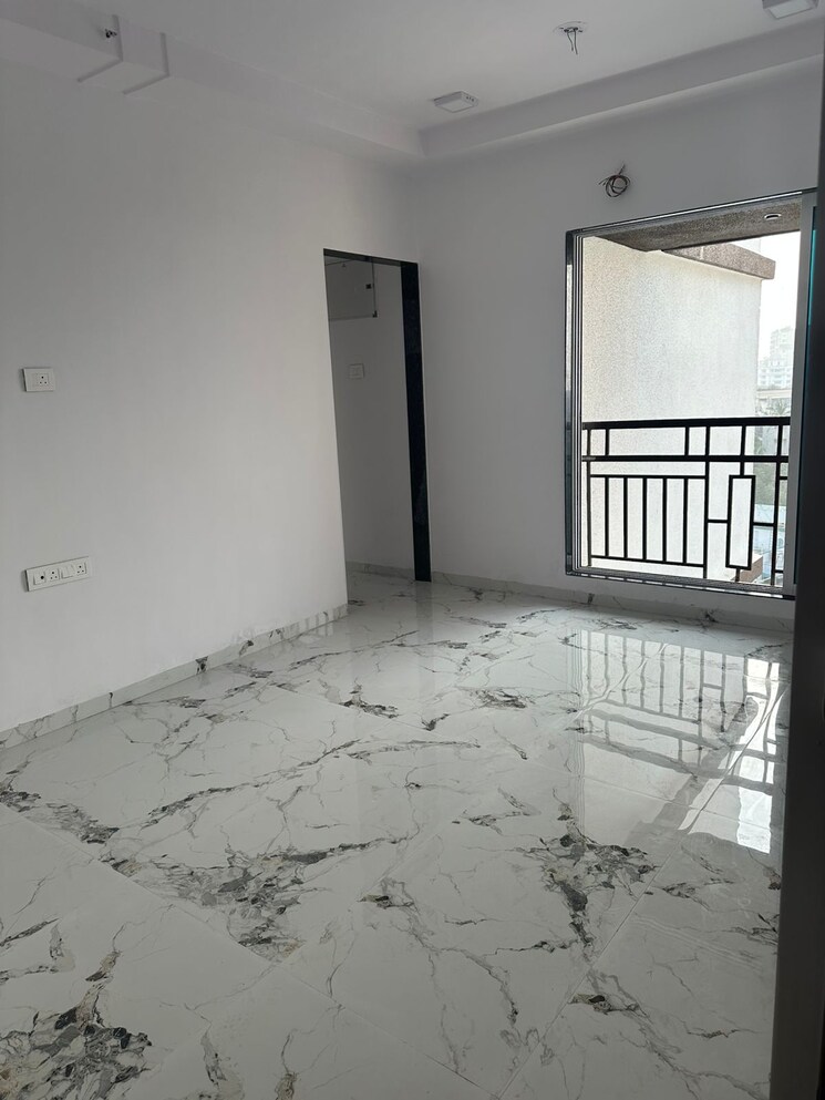 Room, bandra west 2 Bedroom 900 Sq.Ft. Apartment In Bandra West Mumbai 7869237