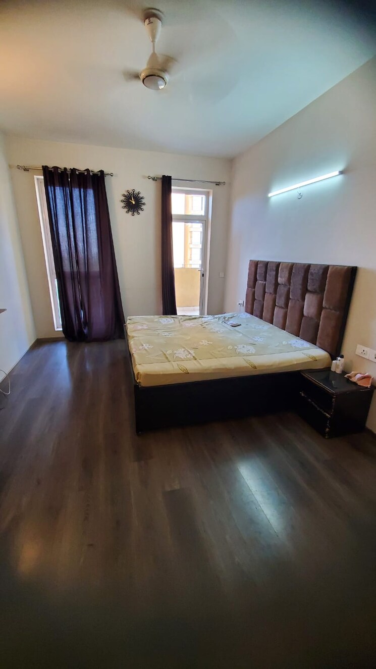 Bedroom, sector 27 3 Bedroom 1800 Sq.Ft. Builder Floor In Sector 27 Gurgaon 7869249