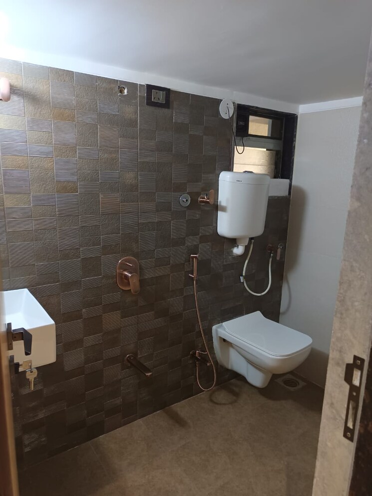 Bathroom, agarwal-and-doshi-complex 2 Bedroom 630 Sq.Ft. Apartment In Vasai West Palghar 7869323