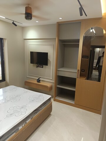 Furnished Amenities in 1 BHK Apartment at Agarwal And Doshi Complex, Vasai West – for Sale