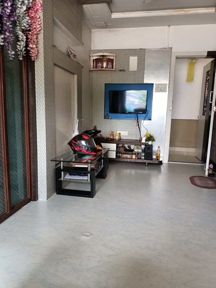 Living Room, god-gifts-building 1 Bedroom 490 Sq.Ft. Apartment In Lower Parel Mumbai 7869380