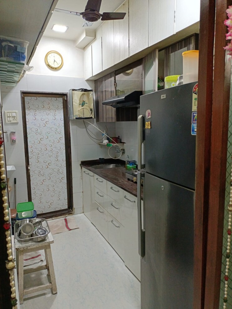 Kitchen, god-gifts-building 1 Bedroom 490 Sq.Ft. Apartment In Lower Parel Mumbai 7869380