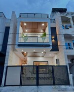 3.5 BHK 900 Sq.Ft. Builder Floor in Taneja Properties Shastri