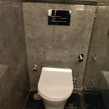 Bathroom in 3 BHK Builder Floor at Sector 71 – for Sale