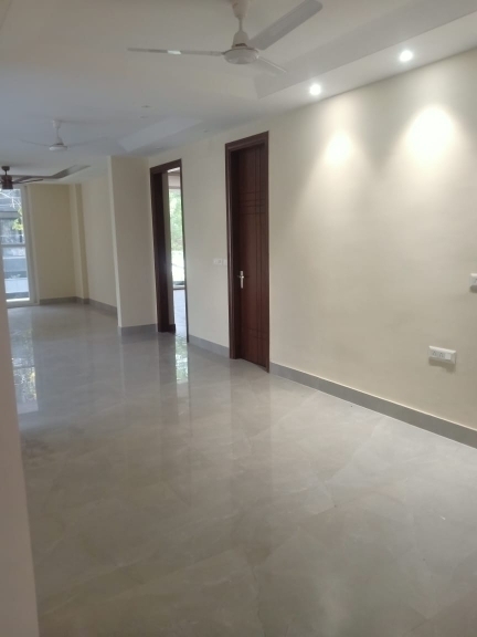 3 BHK + Servant Room Builder Floor For Sale in Sector 89