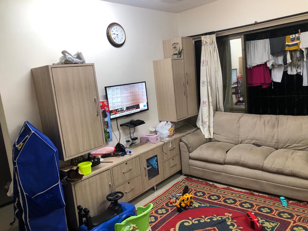 1 BHK 560 Sq.Ft. Apartment in Yasmin Tower