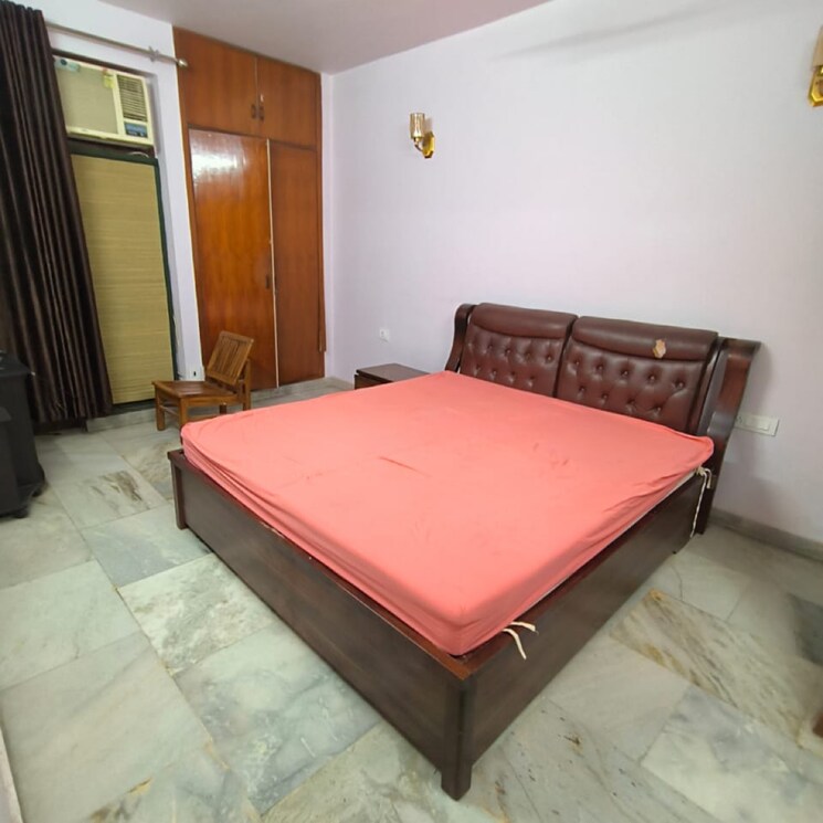 Bedroom, shivalik colony 3 Bedroom 1800 Sq.Ft. Builder Floor In Shivalik Colony Delhi 7869746