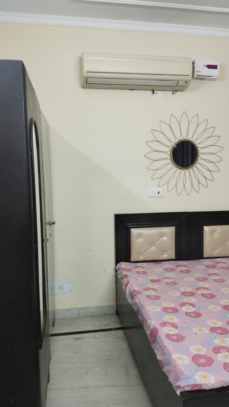 undefined, sector 22 2 Bedroom 166 Sq.Yd. Builder Floor In Sector 22 Gurgaon 7869781