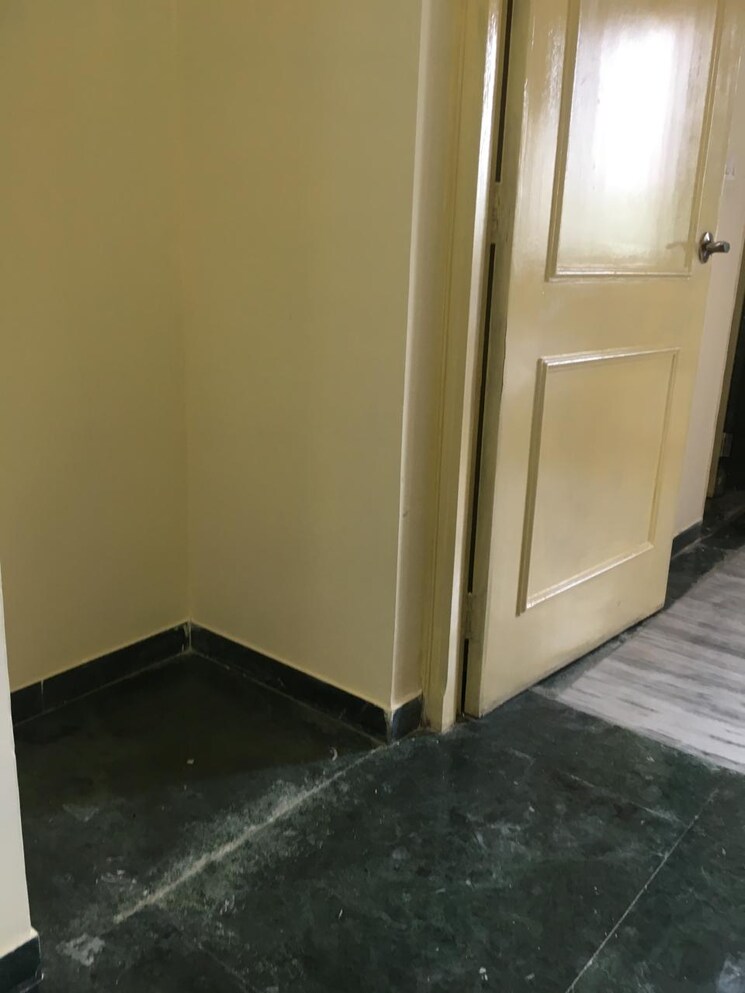 Room, puranik-city 1 Bedroom 411 Sq.Ft. Apartment In Kasarvadavali Thane 7869924