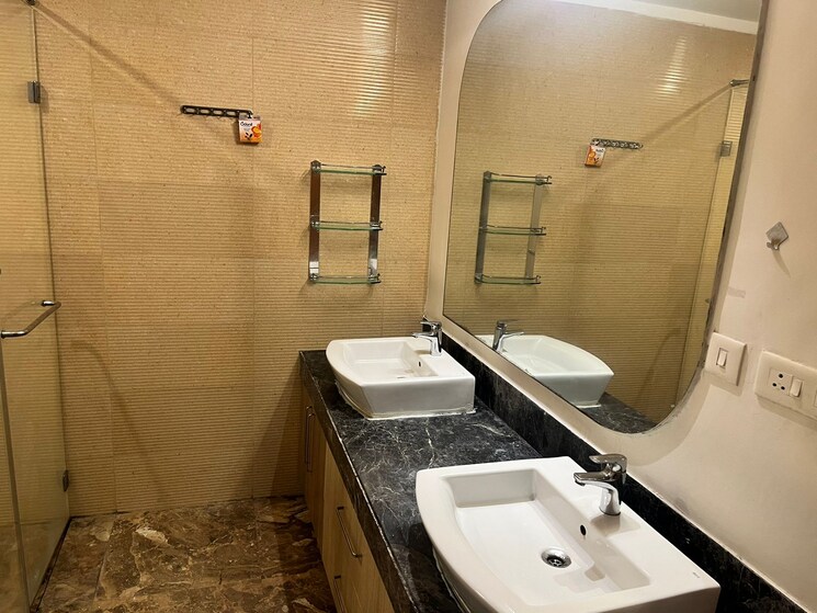 Bathroom, aba-ivy-county 4 Bedroom 2511 Sq.Ft. Apartment In Sector 75 Noida 7869927