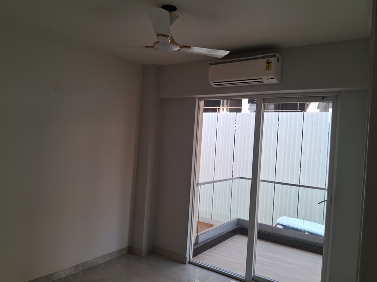 Balcony, signature-global-city 3 Bedroom 1250 Sq.Ft. Apartment In Sector 37d Gurgaon 7869987