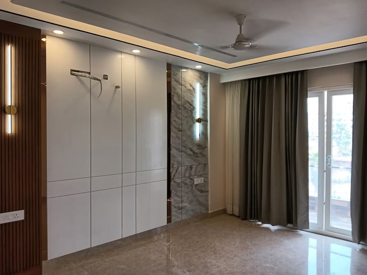 Room, vatika-city 4 Bedroom 3020 Sq.Ft. Apartment In Sector 49 Gurgaon 7870008