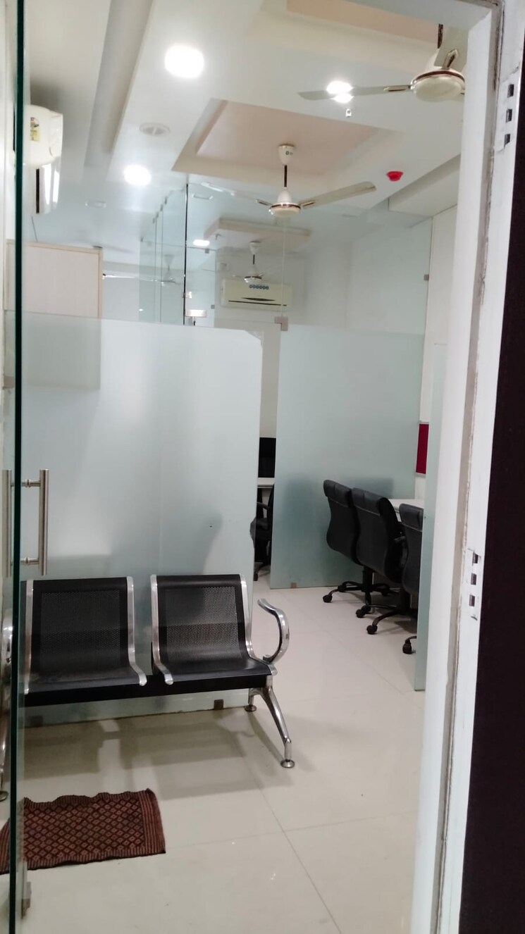 Team Area, kailash-business-park Commercial Office Space 364 Sq.Ft. In Vikhroli West Mumbai 7870044
