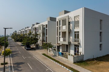 2 BHK Builder Floor For Rent in Vatika INXT Emilia floors, Sector 82