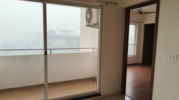 Balcony, shapoorji-pallonji-joyville-gurgaon 3 Bedroom 1852 Sq.Ft. Apartment In Sector 102 Gurgaon 7870056
