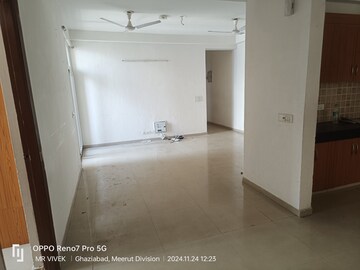 Room in 2 BHK Apartment at Mahagun Mywoods, Sector 16c Greater Noida – for Sale