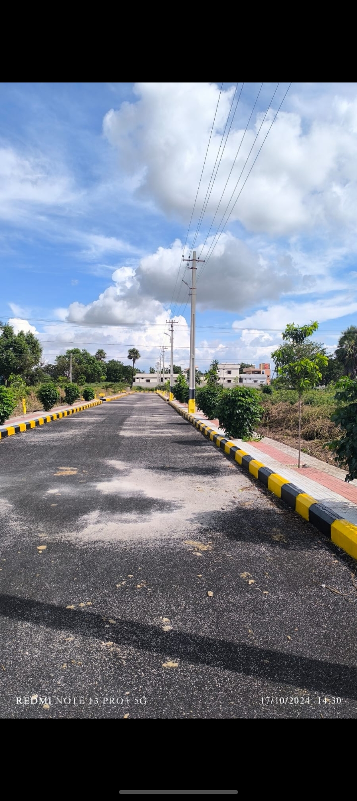 Plot For Sale in Gayatri Enclave