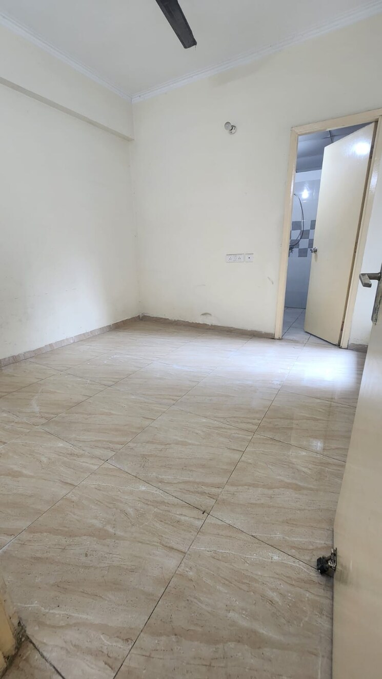 Room, mahagun-mywoods 4 Bedroom 1810 Sq.Ft. Apartment In Sector 16c Greater Noida Greater Noida 7870392