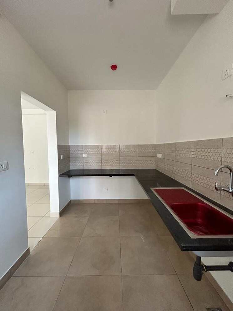 Kitchen, prestige-misty-waters 4 Bedroom 2450 Sq.Ft. Apartment In Hebbal Bangalore 7870382