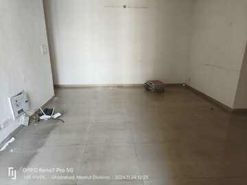Room in 2 BHK Apartment at Mahagun Mywoods, Sector 16c Greater Noida – for Sale
