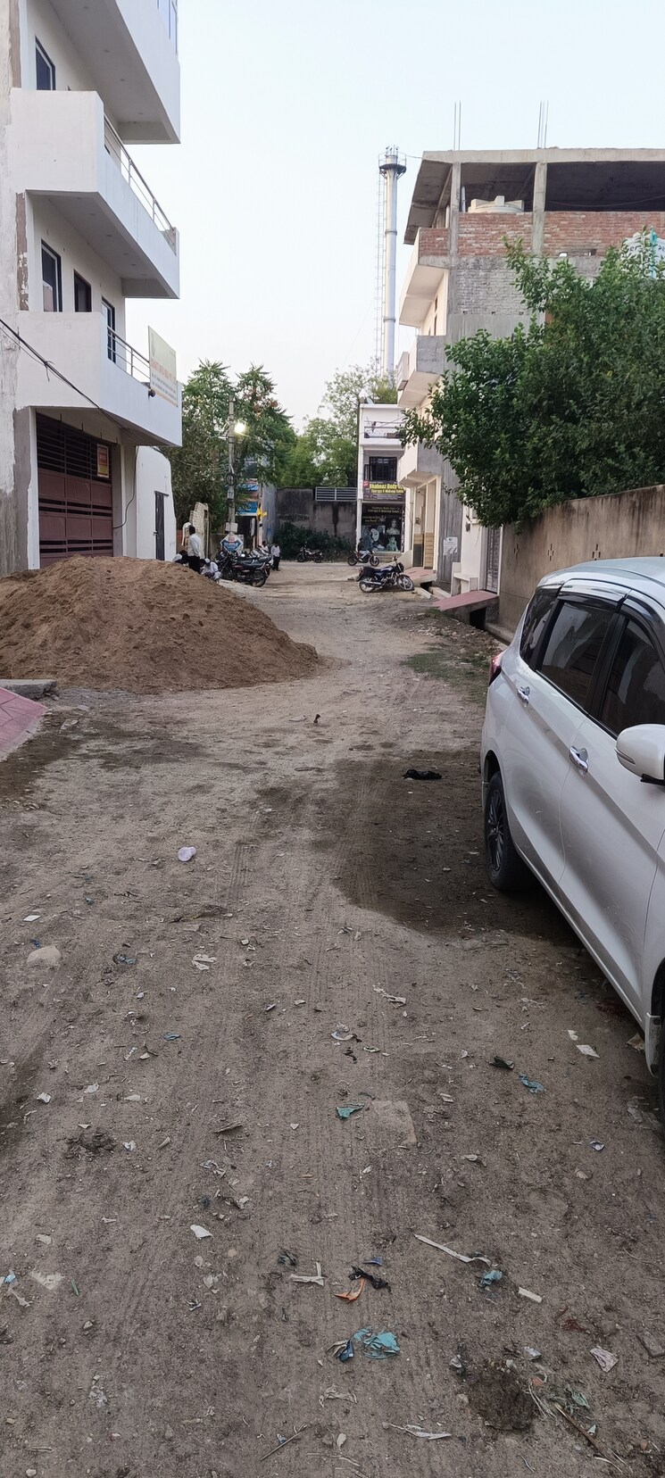  Parking, guramba 3 Bedroom 1900 Sq.Ft. Independent House In Guramba Lucknow 7870490