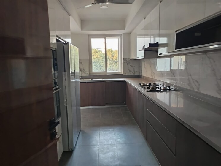 Kitchen, dlf-city-phase-v 4 Bedroom 4500 Sq.Ft. Builder Floor In Dlf Phase V Gurgaon 7870545