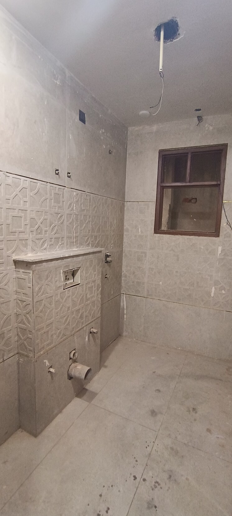 Bathroom, sector 85 4 Bedroom 303 Sq.Yd. Builder Floor In Sector 85 Faridabad 7870563