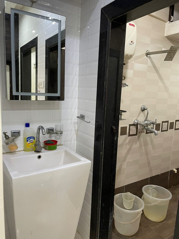 Bathroom, vihar-sukur-park 1 Bedroom 565 Sq.Ft. Apartment In Kalwa Thane 7870592