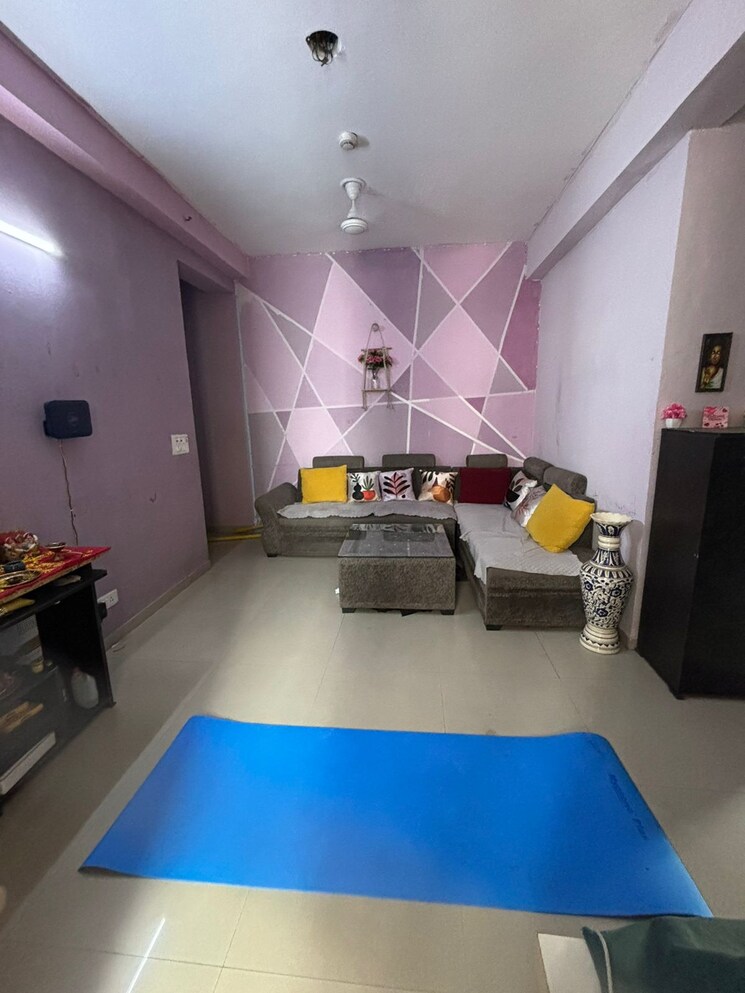 Master Bedroom, mahagun-mywoods-ii 2.5 Bedroom 1290 Sq.Ft. Apartment In Sector 16c Greater Noida Greater Noida 7870630