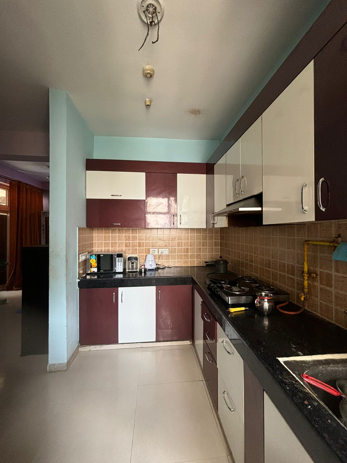 2.5 BHK + Study Room Apartment For Sale in Mahagun Mywoods II