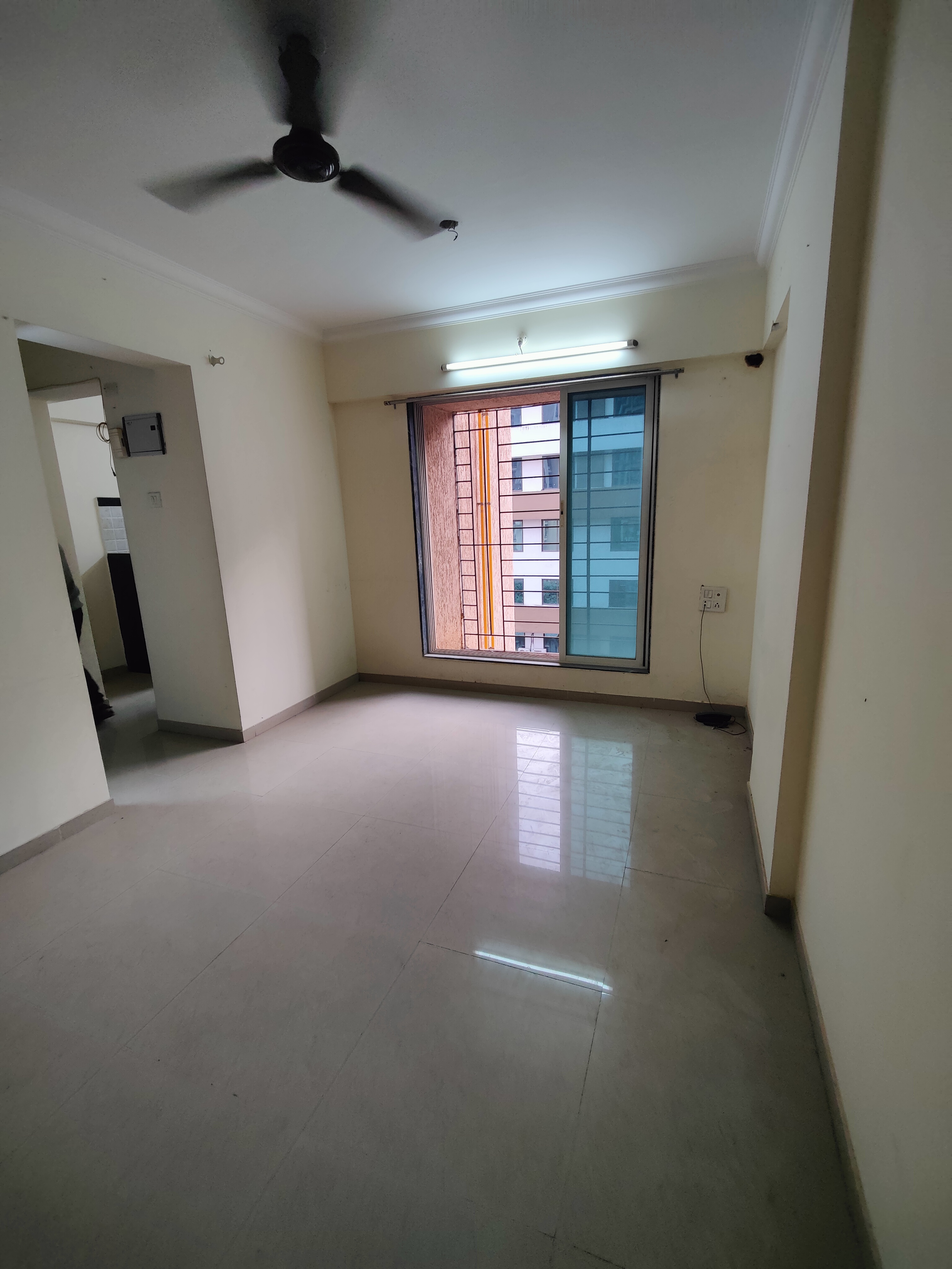 1 BHK Apartment For Sale in Mahavir Kalpavruksha