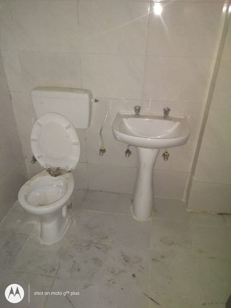 Bathroom, amolik-heights 3 Bedroom 645 Sq.Ft. Apartment In Sector 88 Faridabad 7870704