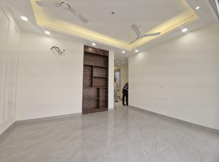 3 BHK Builder Floor For Sale in Sector 52