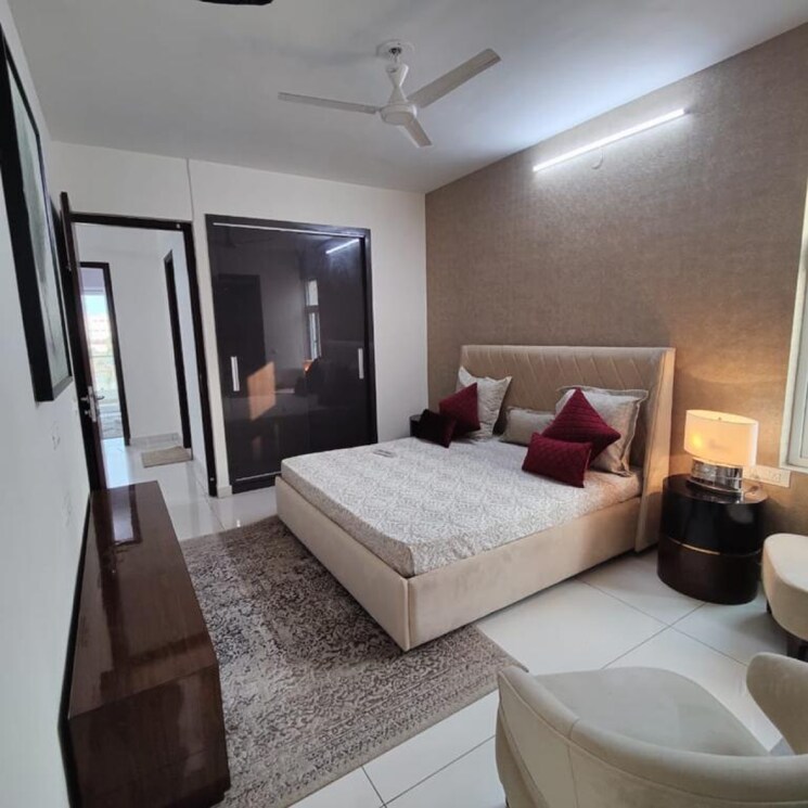 Room, hermitage-centralis 3 Bedroom 1450 Sq.Ft. Apartment In Vip Road Zirakpur 7870867