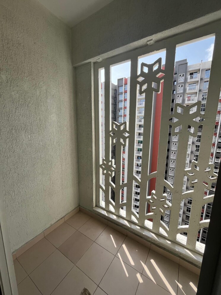 Balcony, runwal-gardens-phase-i 1 Bedroom 486 Sq.Ft. Apartment In Dombivli East Thane 7870863