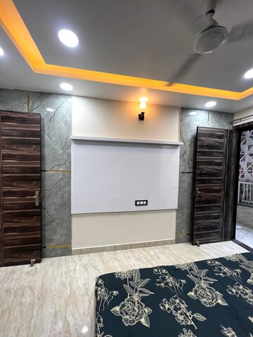 Bedroom in 3 BHK Builder Floor at Uttam Nagar West – for Sale