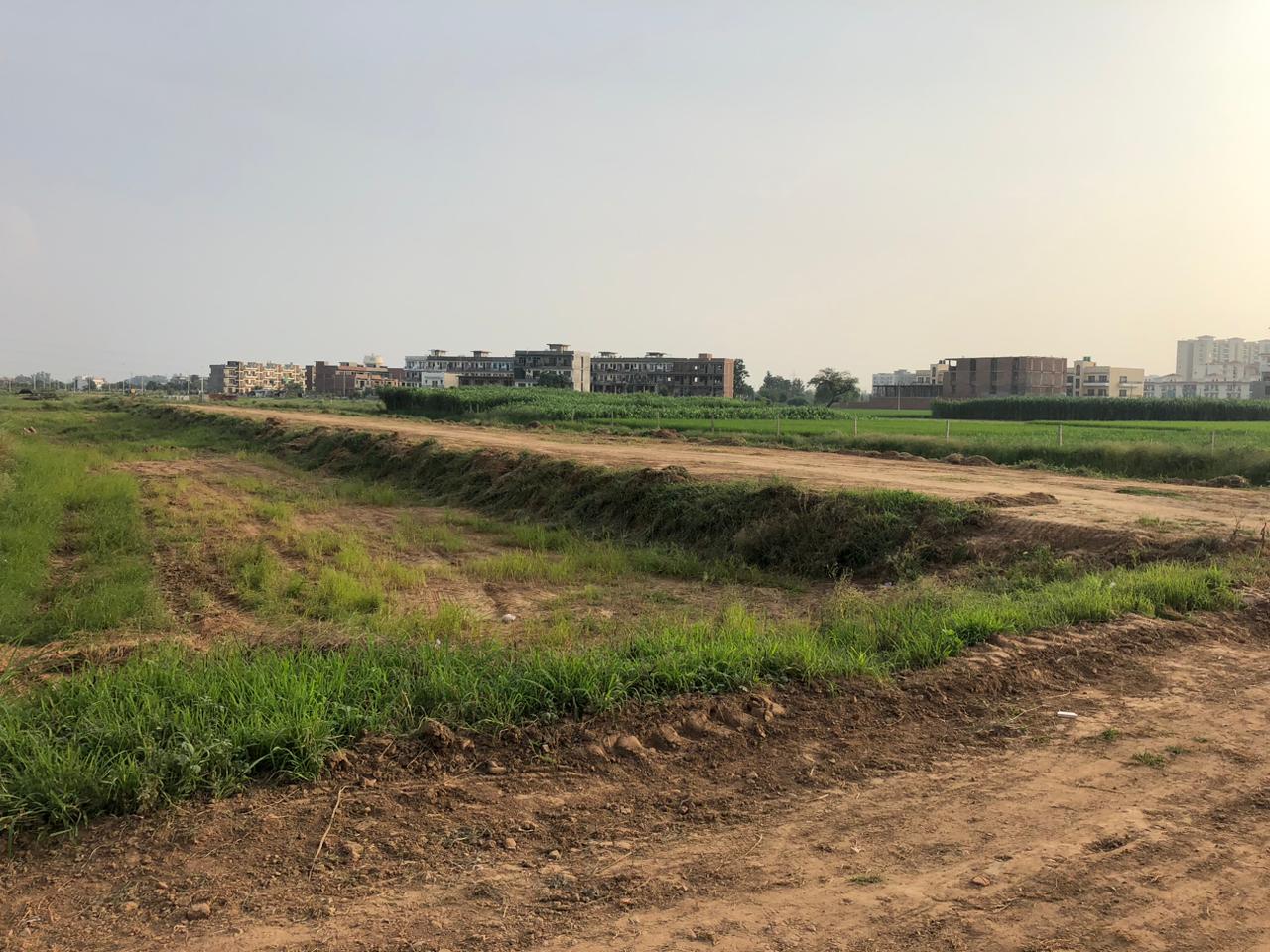 Plot For Sale in Tdi Airport Road