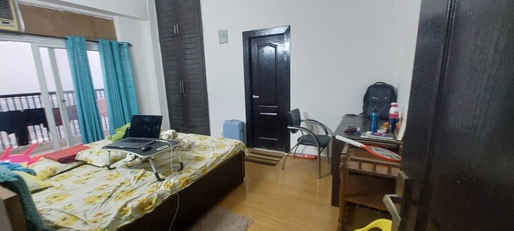 Living Room, amrapali-platinum 3 Bedroom 1625 Sq.Ft. Apartment In Sector 119 Noida 7871168