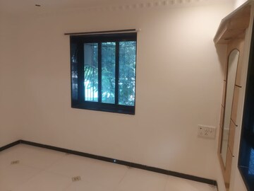 Bedroom in 1.5 BHK Apartment at Andheri West – for Rent