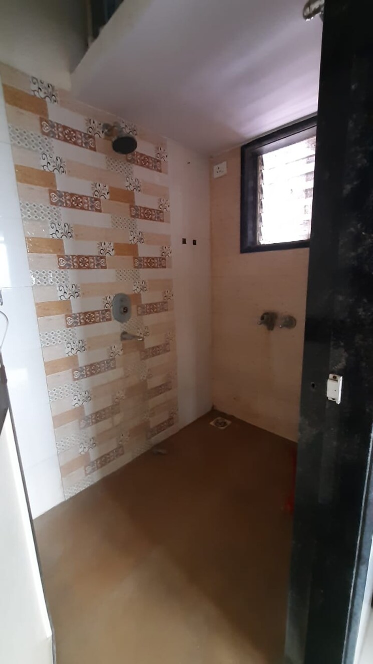 Bathroom, rai-paradise-kalyan 1 Bedroom 538 Sq.Ft. Apartment In Kalyan East Thane 7871278