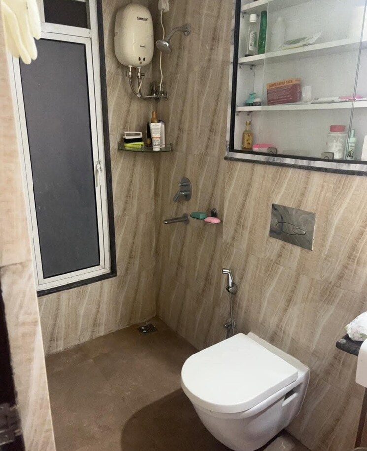 Bathroom, lodha-amara 2 Bedroom 900 Sq.Ft. Apartment In Kolshet Road Thane 7871258