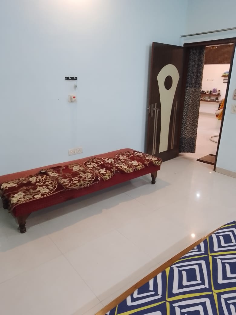 3 BHK Builder Floor For Sale in Vasundhara Sector 10