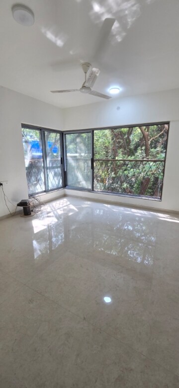 Room in 2 BHK Apartment at Modirealty Vatvriksh, Goregaon West – for Sale