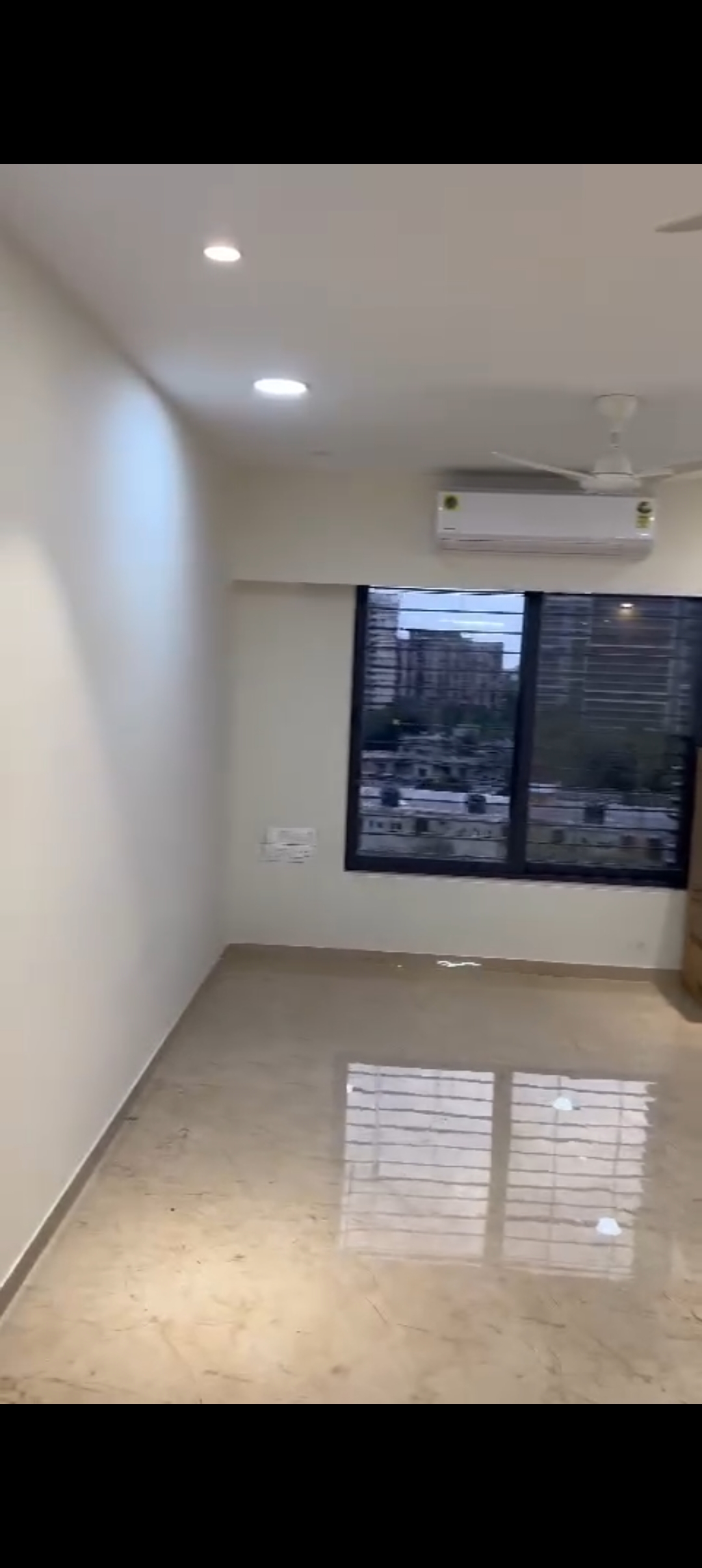 2 BHK Apartment For Sale in Platinum Prive