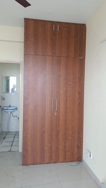 2 BHK Apartment For Rent in Pyramid Heights, Sector 85