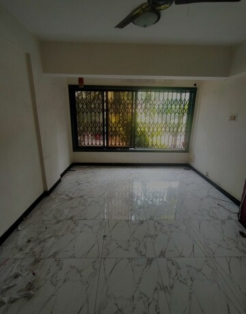 Living Room in 2 BHK Apartment at Andheri West – for Rent