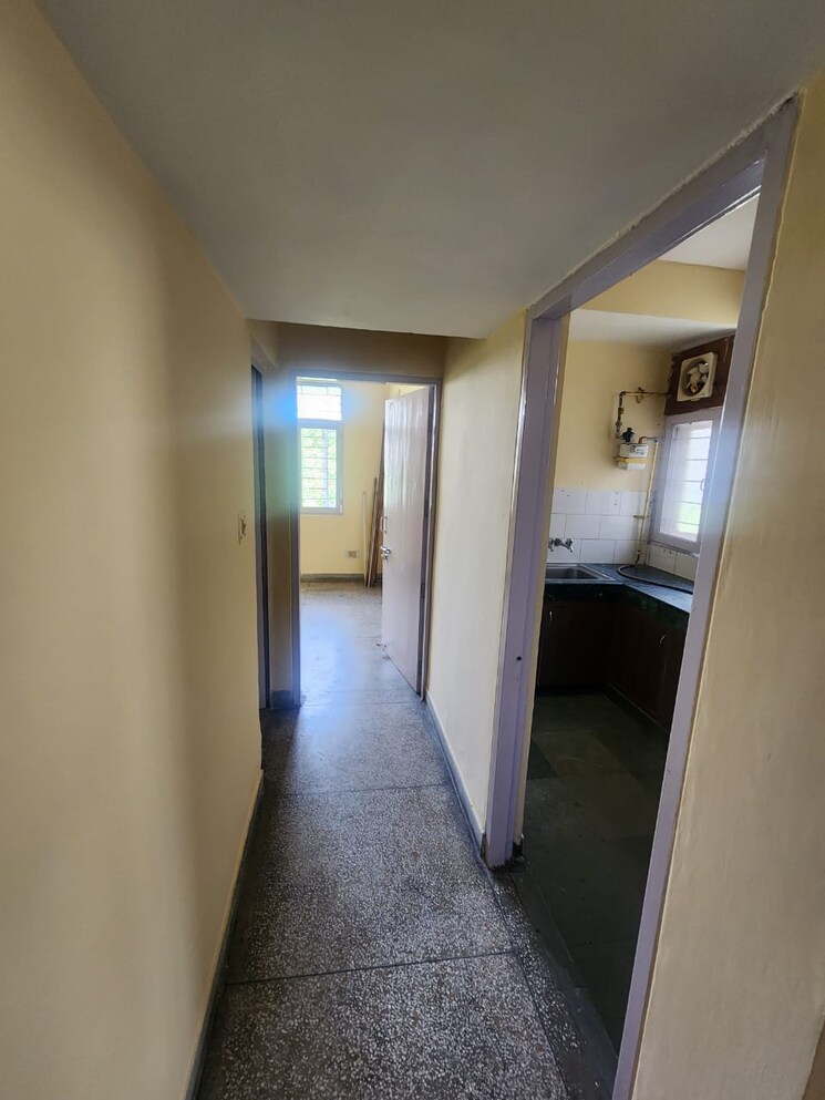 Master Bedroom, aravali-view-rail-vihar 2 Bedroom 900 Sq.Ft. Apartment In Sector 56 Gurgaon 7871484